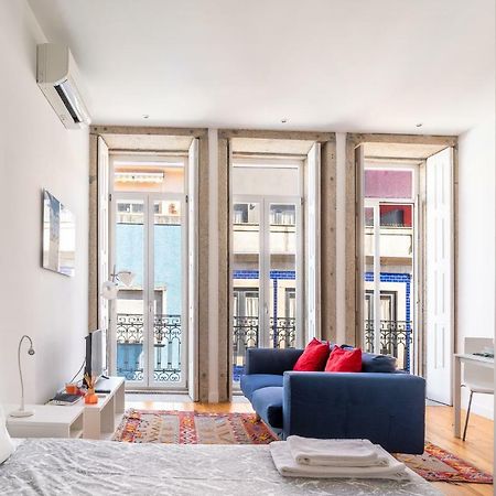 Bright Apartment • Downtown Порту Экстерьер фото