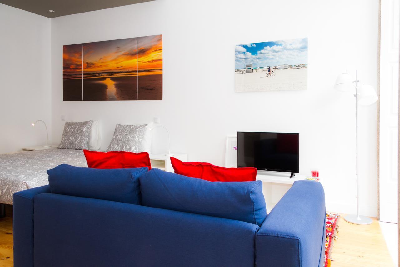 Bright Apartment • Downtown Порту Экстерьер фото