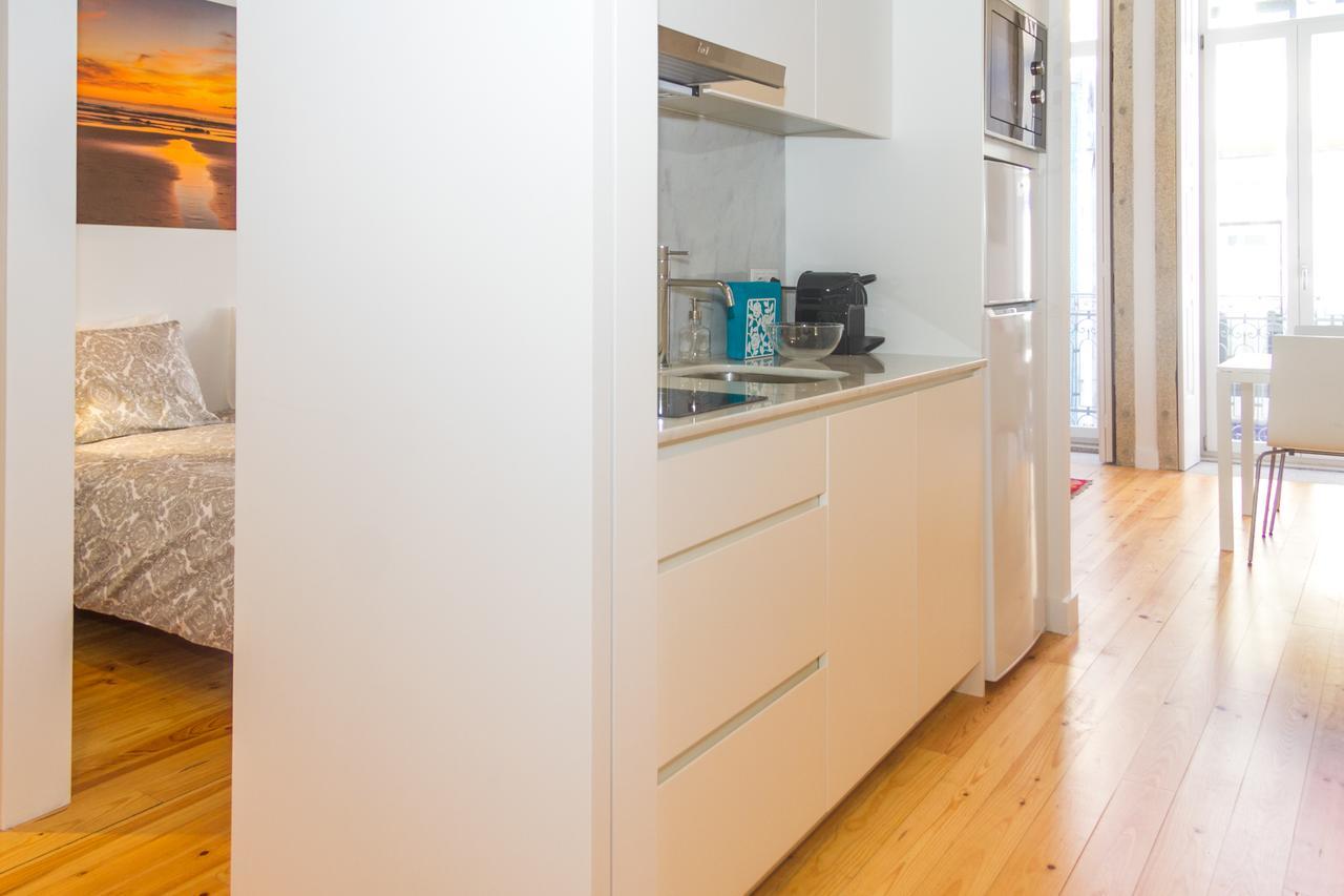 Bright Apartment • Downtown Порту Экстерьер фото