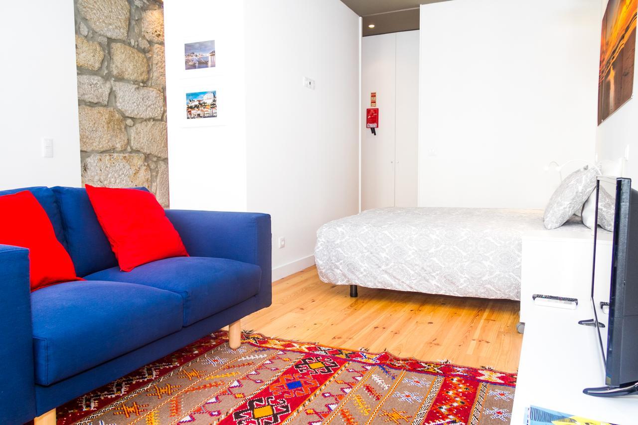 Bright Apartment • Downtown Порту Экстерьер фото